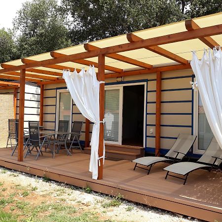 Hotel Grand Veles Camp Banjole Zewnętrze zdjęcie