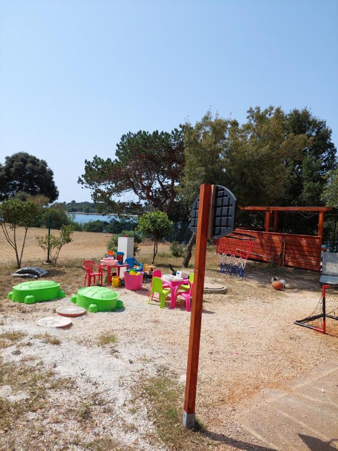 Hotel Grand Veles Camp Banjole Zewnętrze zdjęcie
